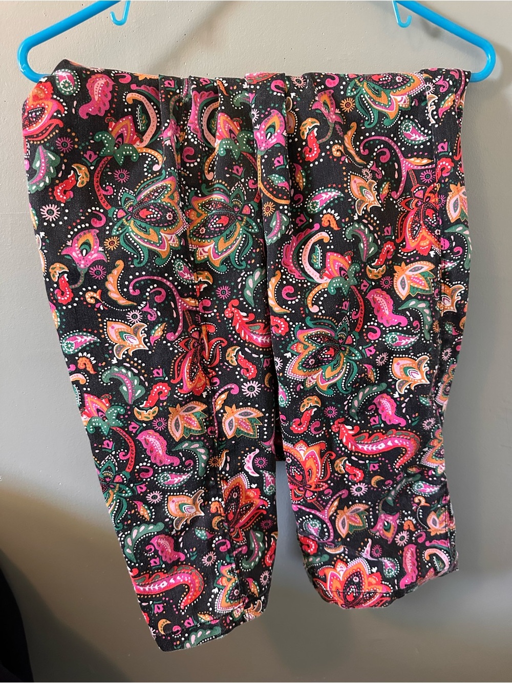 Croft & Barrow Paisley Print pants 6SHORT